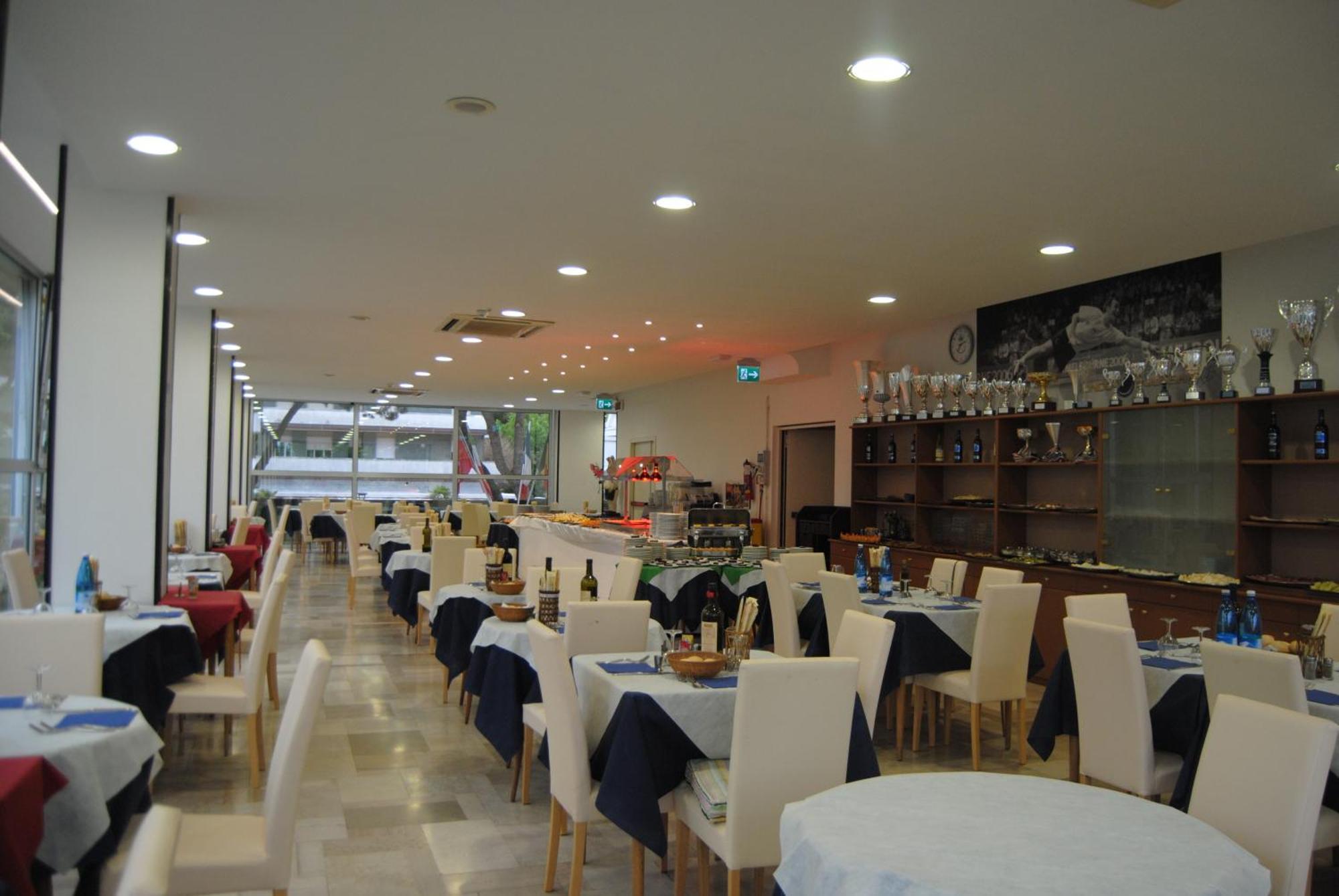 Hotel Carlton Riccione Esterno foto
