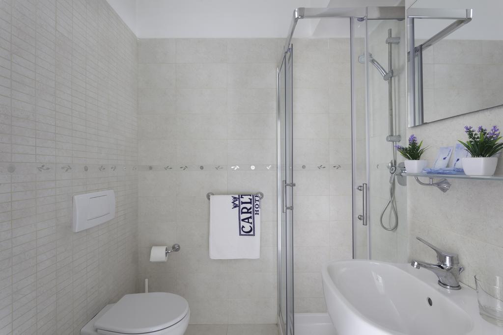 Hotel Carlton Riccione Esterno foto