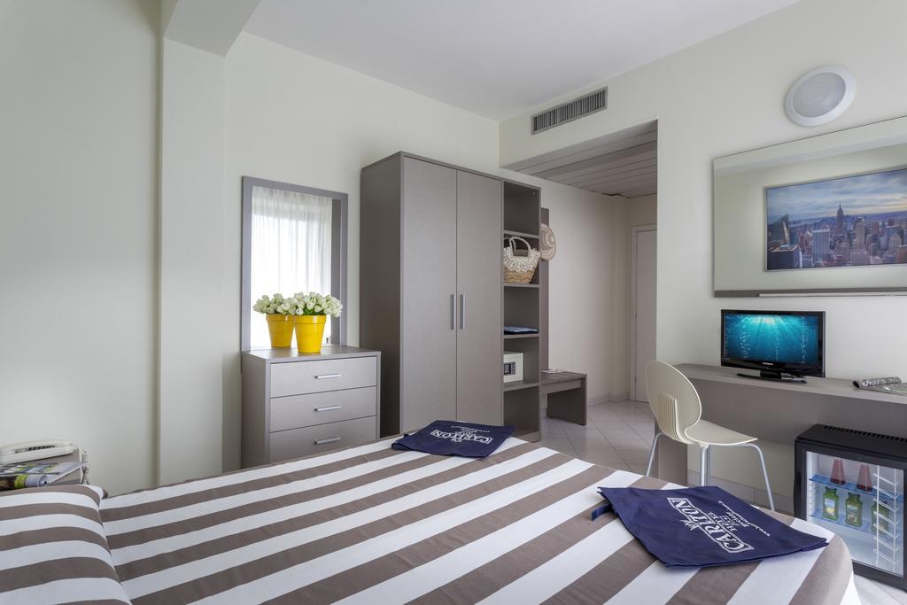 Hotel Carlton Riccione Esterno foto