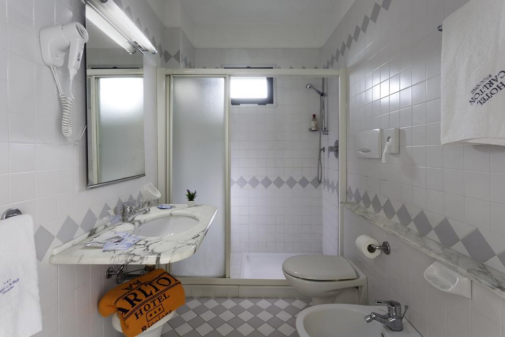 Hotel Carlton Riccione Esterno foto
